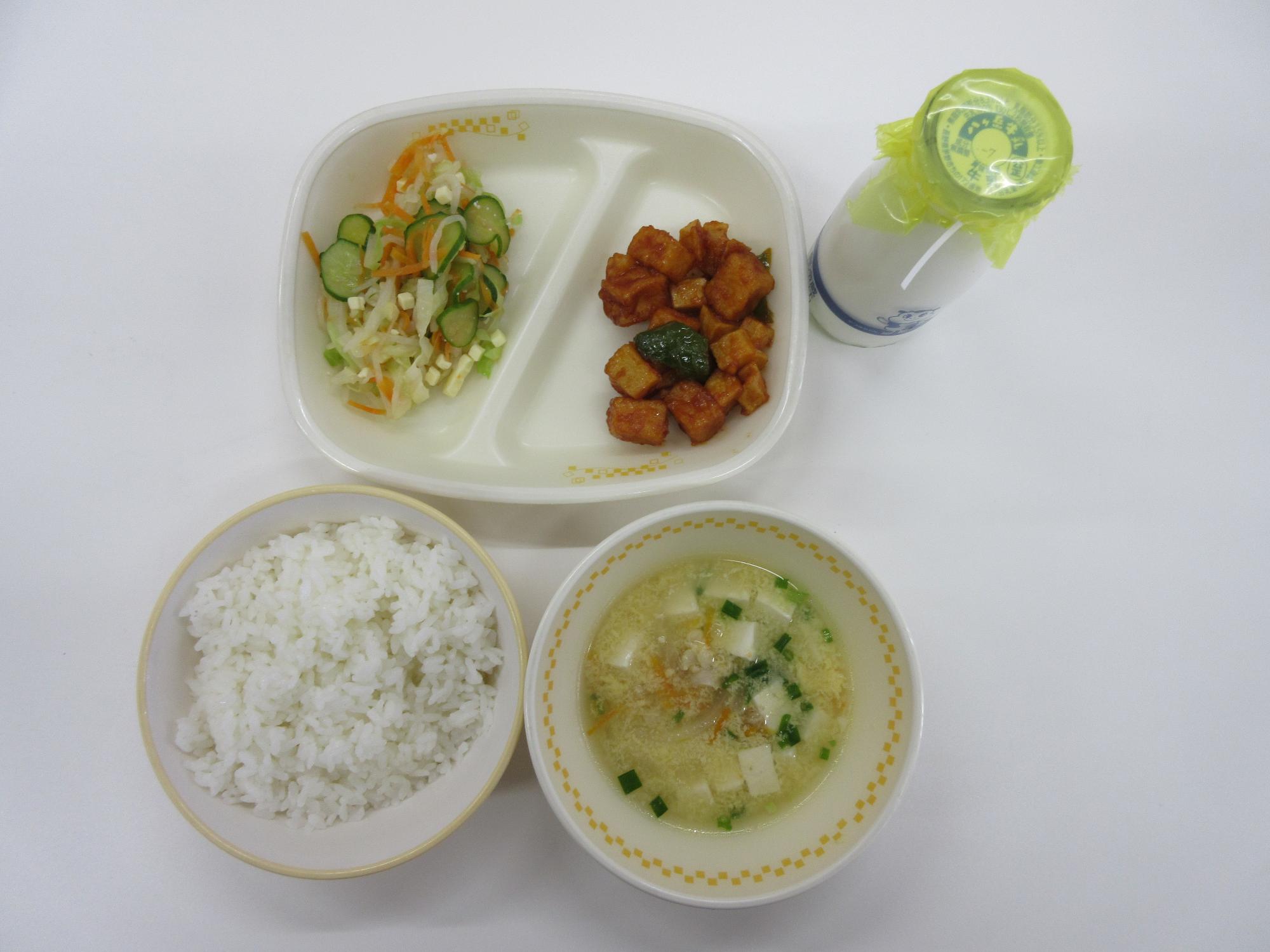 2025年10月27日今日の給食