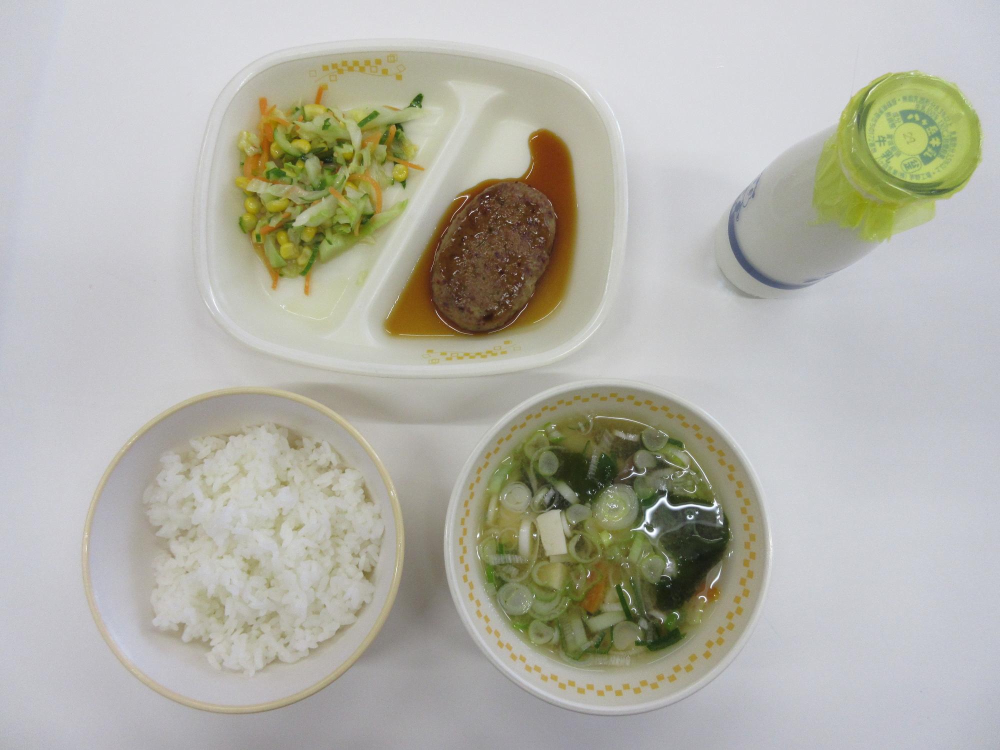 2025年11月18日今日の給食