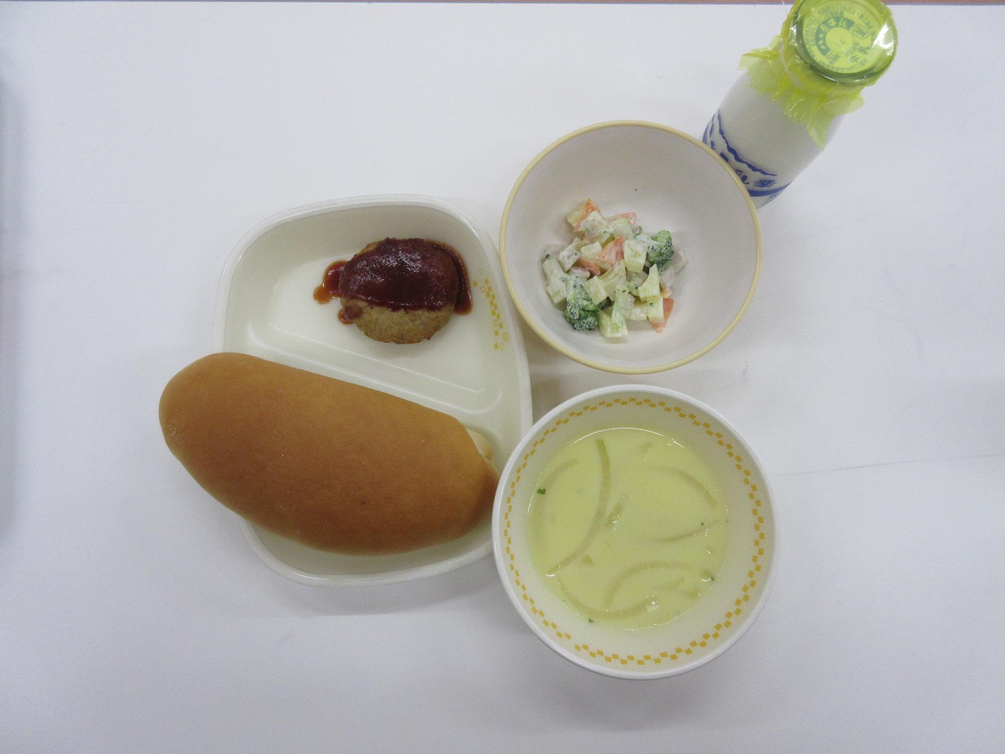 2025年12月3日今日の給食