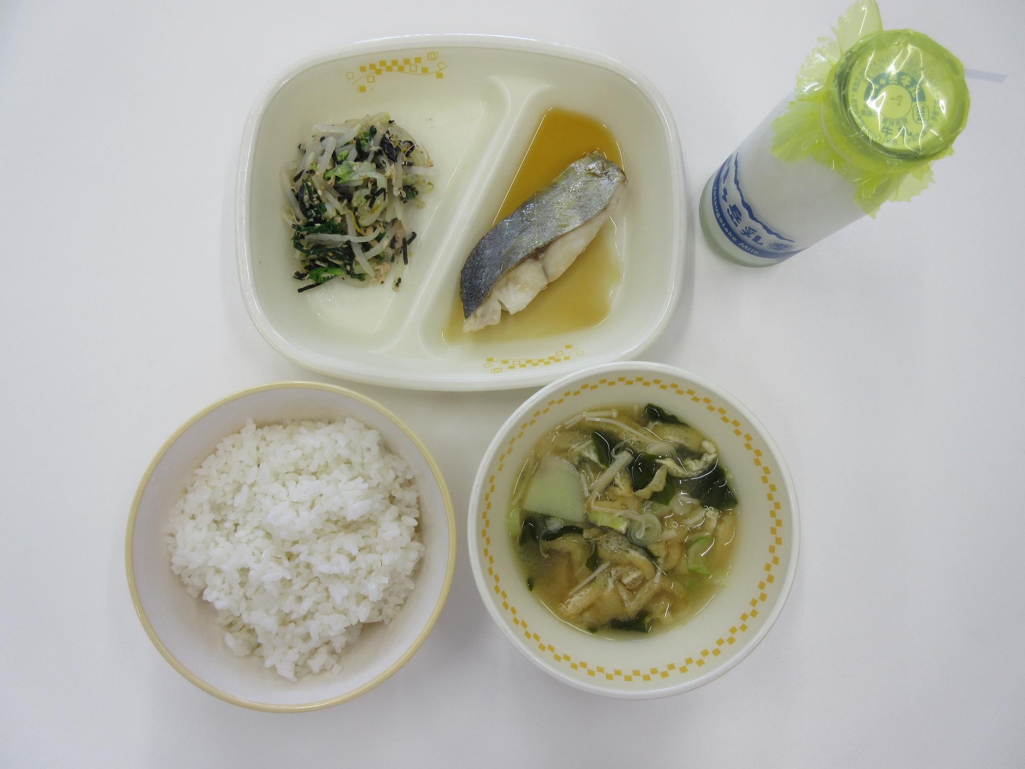 今日の給食令和8年4月28日