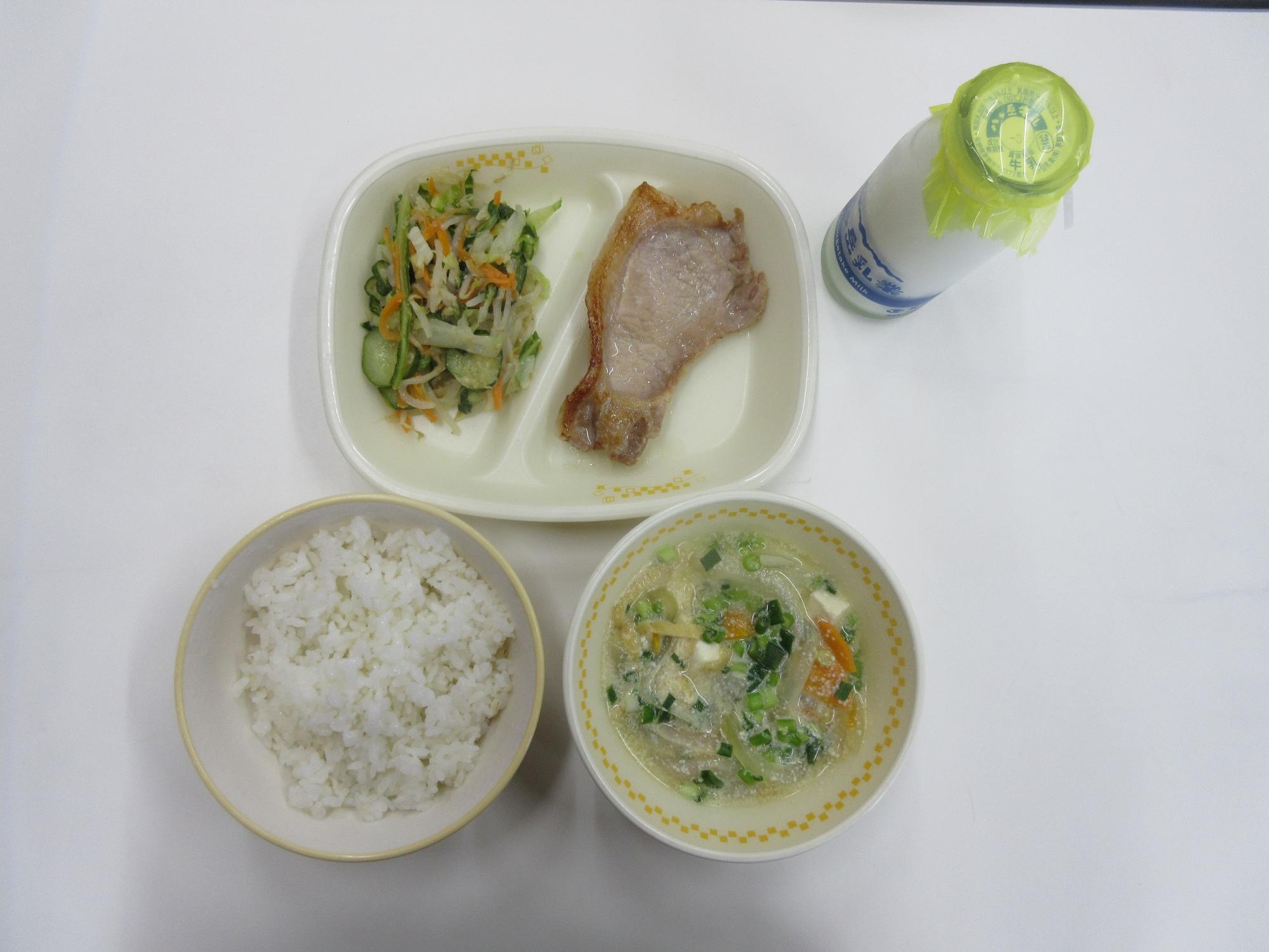 令和8年6月22日今日の給食