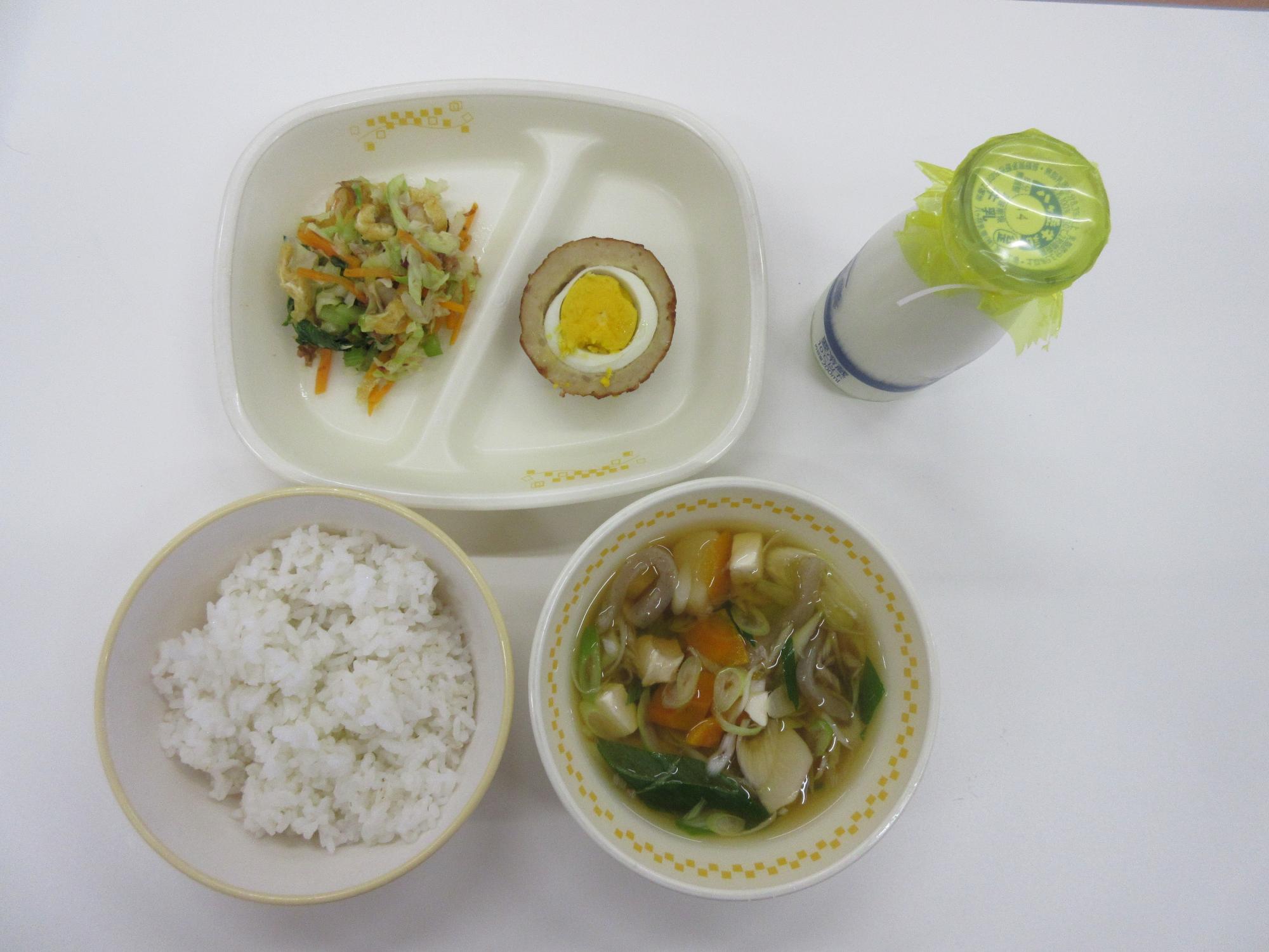 今日の給食10月3日